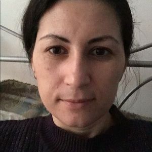 Meet your Posher, Lia